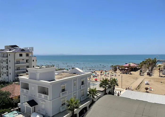 Adriatic Sea View Apartment *