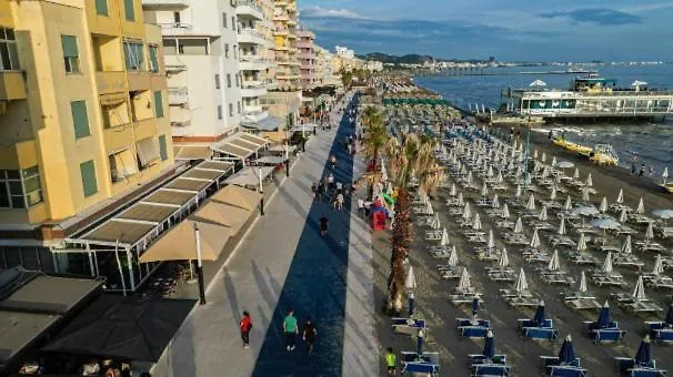 Adriatic Sea View Apartment Durrës
